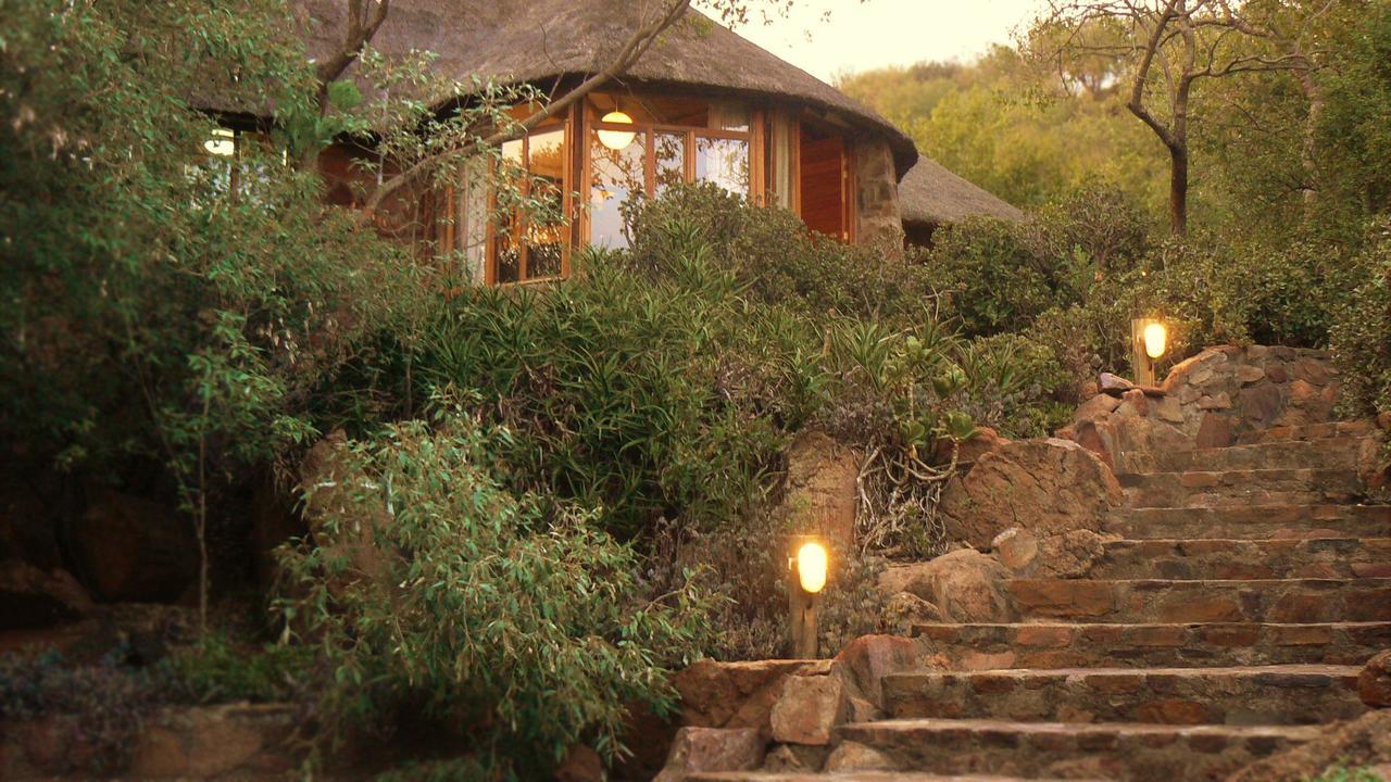 Moritshane Estate กาโบโรเน ภายนอก รูปภาพ